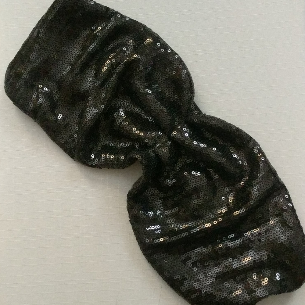 Black Sequin Wireless Strapless Bra - image 1